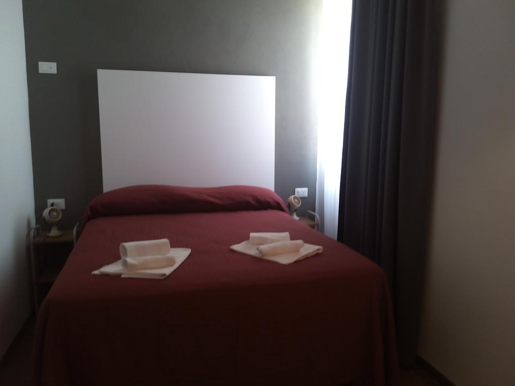 Hotel Piccola Firenze Firenzuola Chambre photo